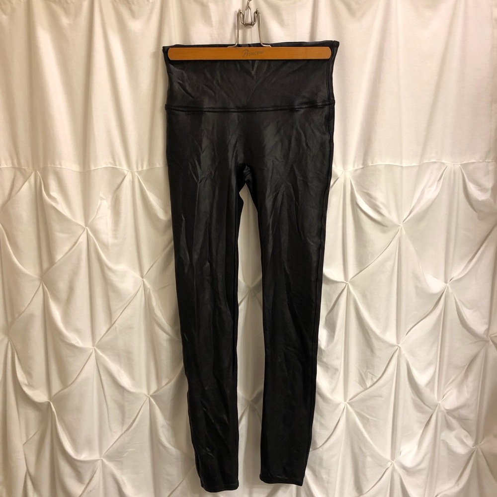 SPANX faux leather Leggings Sz M